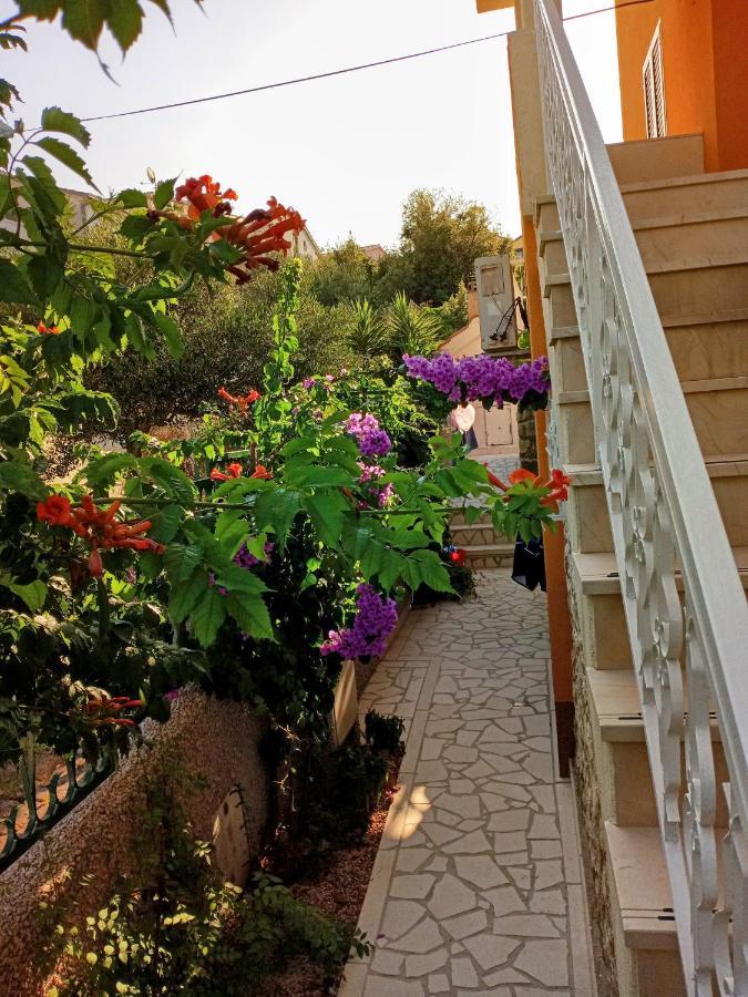 Apartments Toni Rogoznica  Εξωτερικό φωτογραφία