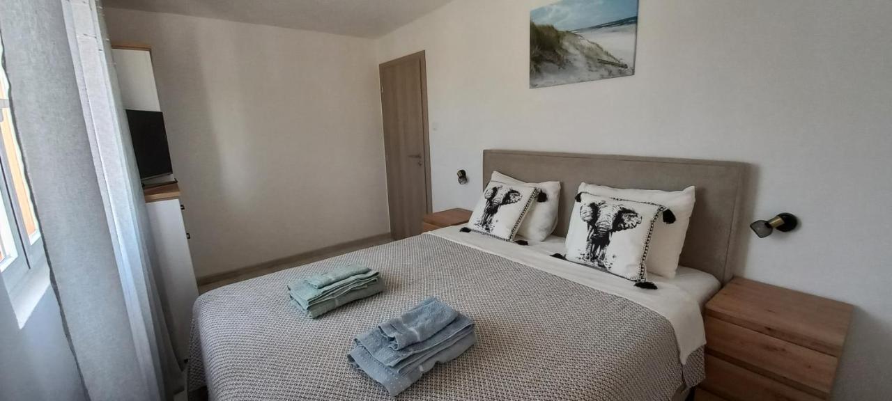 Apartments Toni Rogoznica  Εξωτερικό φωτογραφία