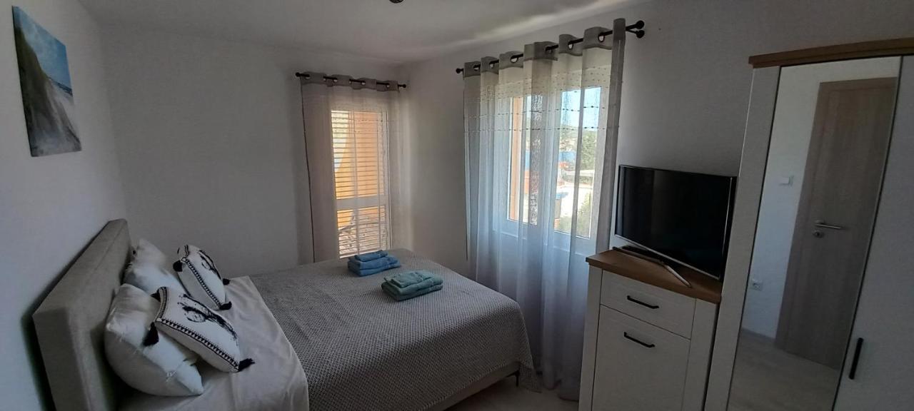 Apartments Toni Rogoznica  Εξωτερικό φωτογραφία