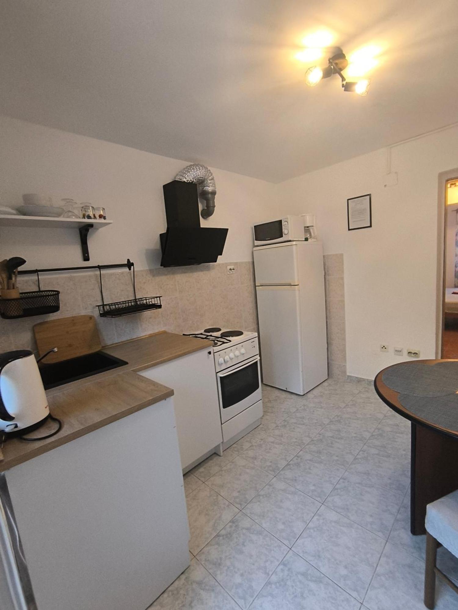 Apartments Toni Rogoznica  Εξωτερικό φωτογραφία