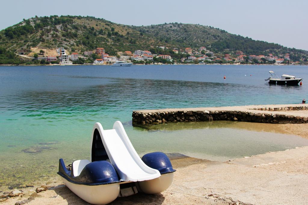 Apartments Toni Rogoznica  Εξωτερικό φωτογραφία
