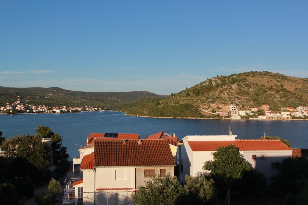 Apartments Toni Rogoznica  Εξωτερικό φωτογραφία