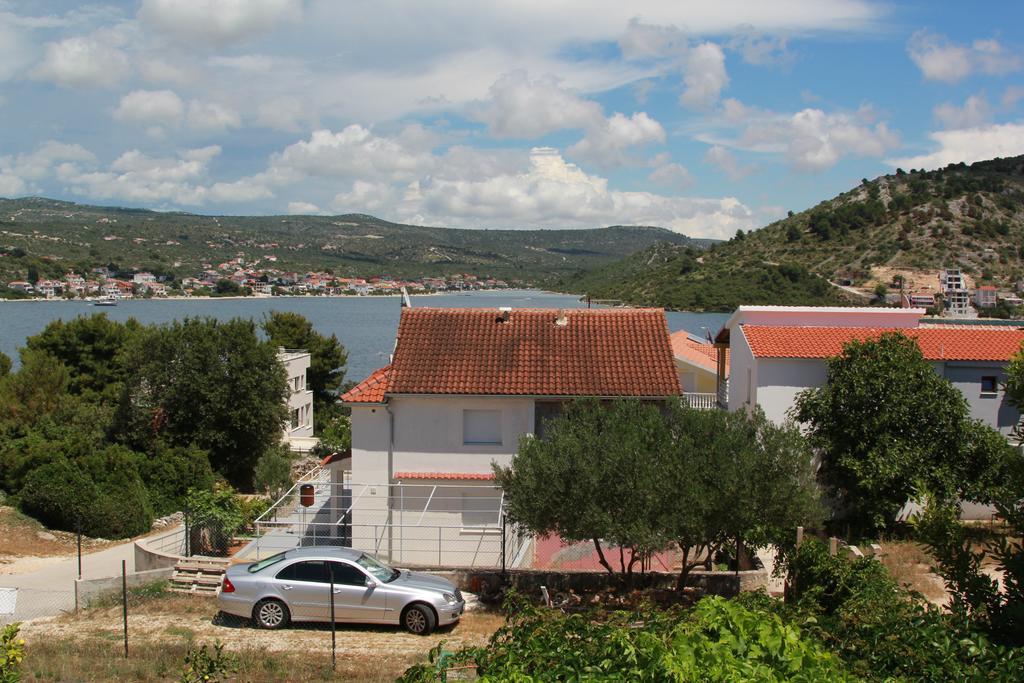 Apartments Toni Rogoznica  Εξωτερικό φωτογραφία